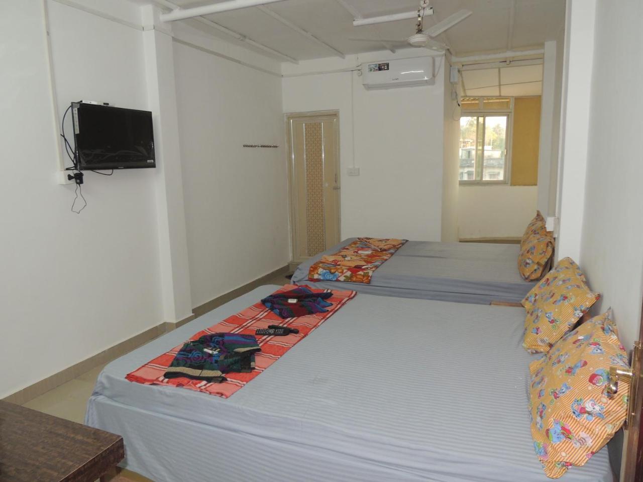 Hotel RNP Port Blair Exterior foto